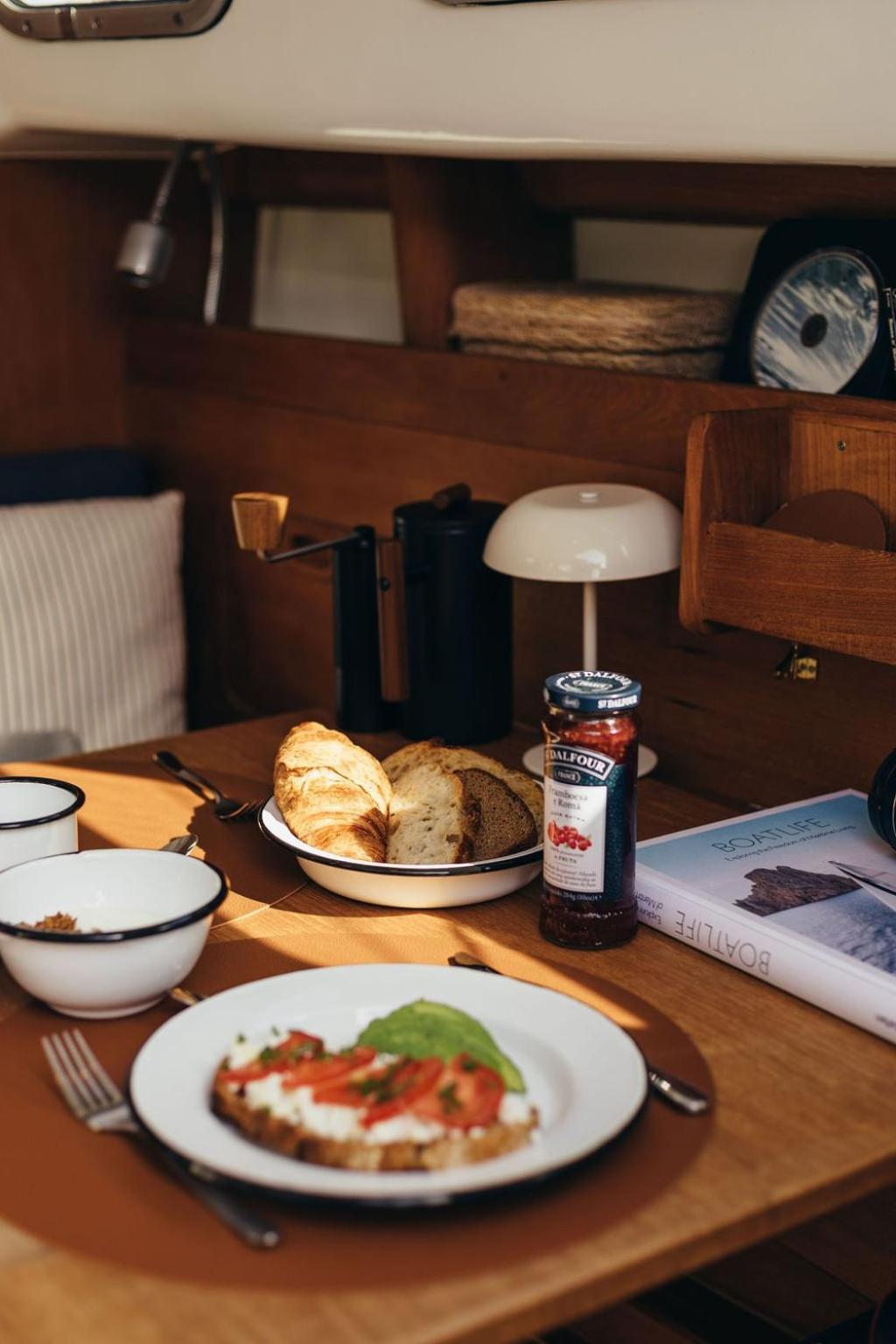 Life On Board In A Vintage Sailboat *